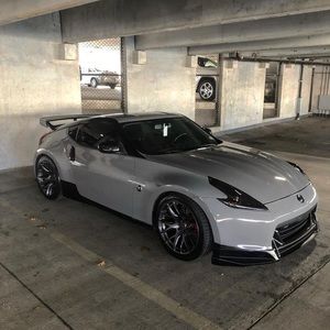 Meet your Posher, Logan